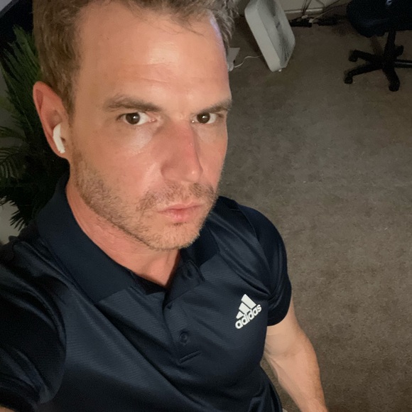 Meet your Posher, Mark - Picture 5 of 6